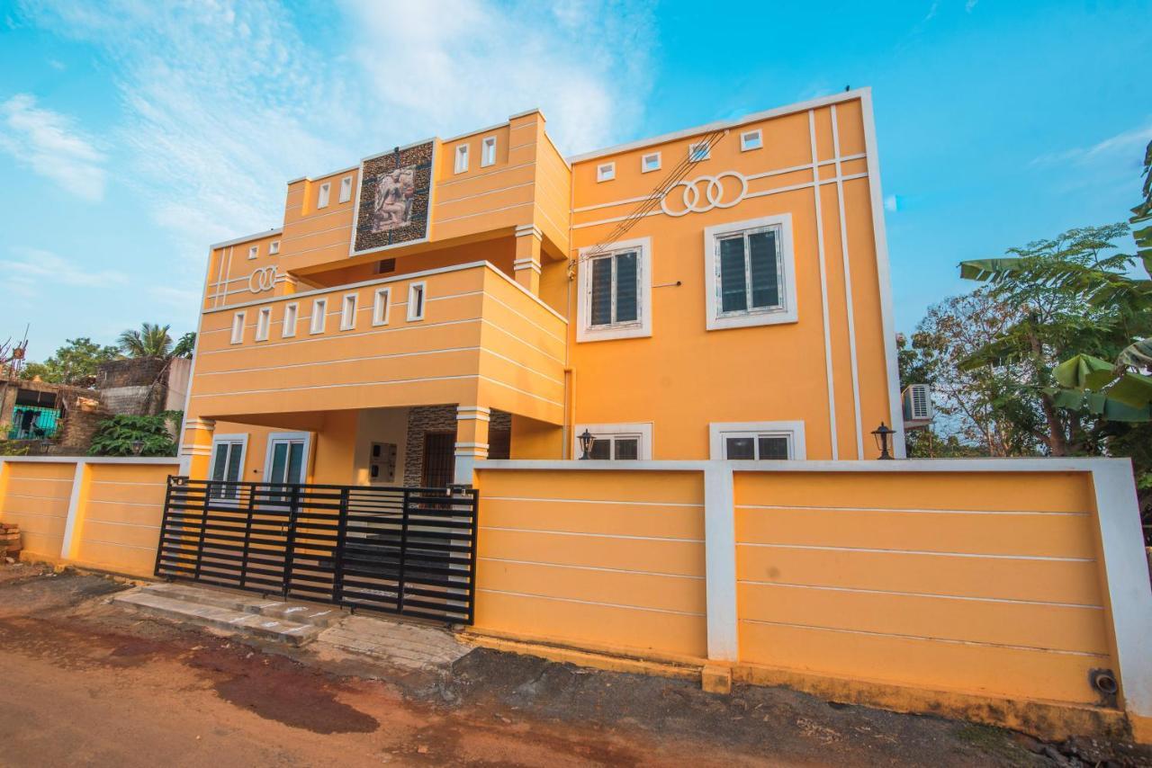 Hotel Saffron Vilva Pondicherry Esterno foto