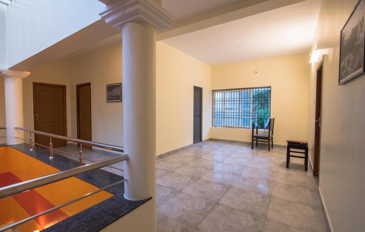 Hotel Saffron Vilva Pondicherry Esterno foto