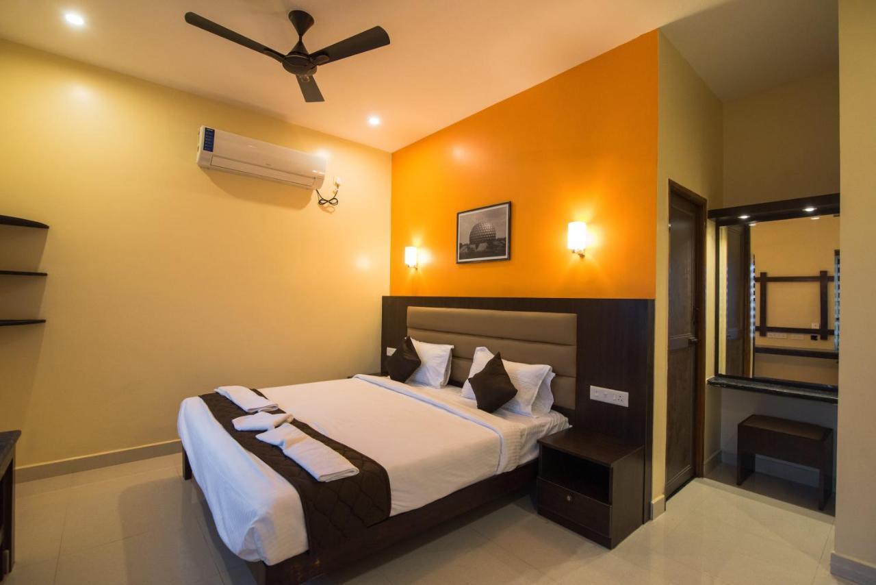 Hotel Saffron Vilva Pondicherry Esterno foto