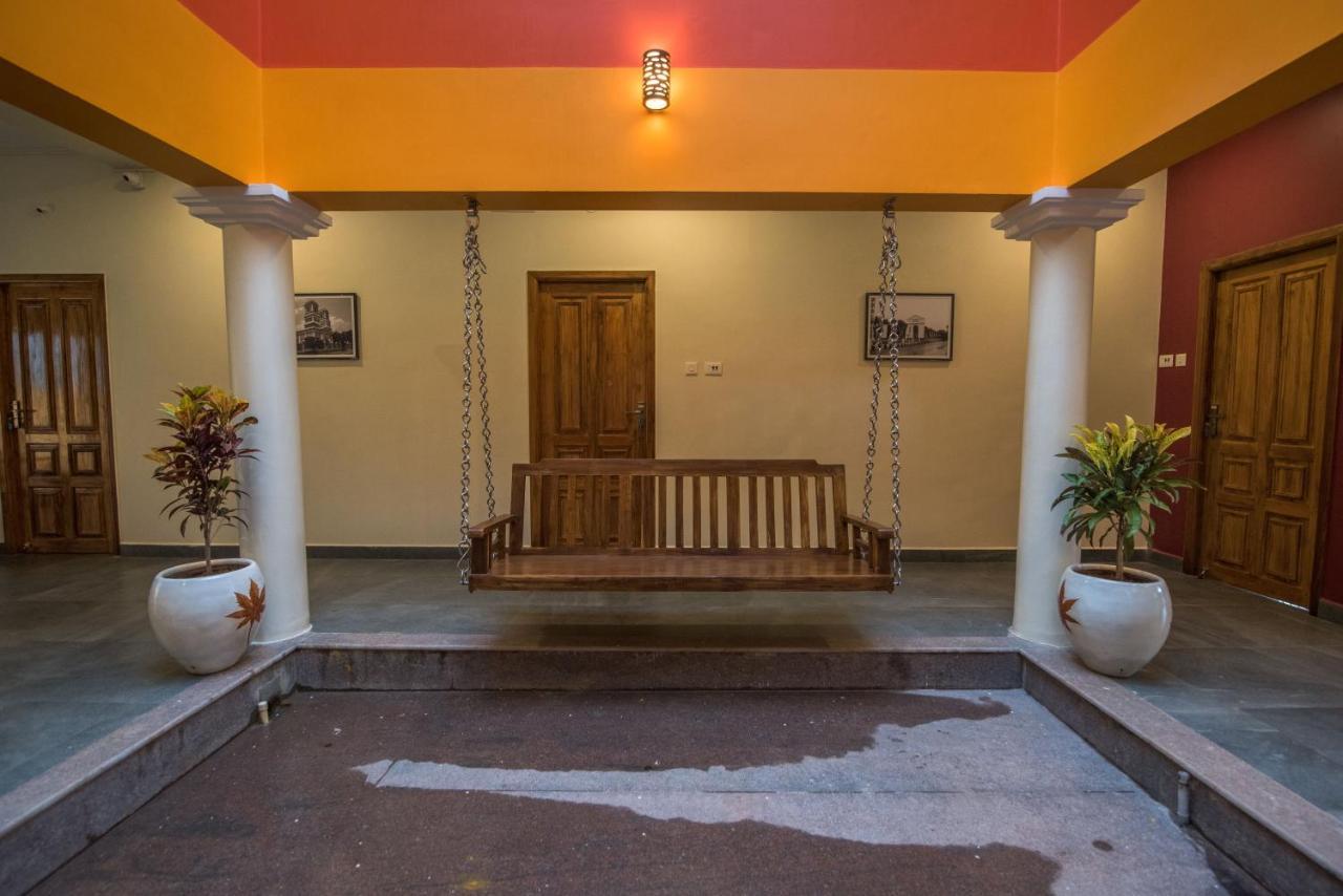 Hotel Saffron Vilva Pondicherry Esterno foto