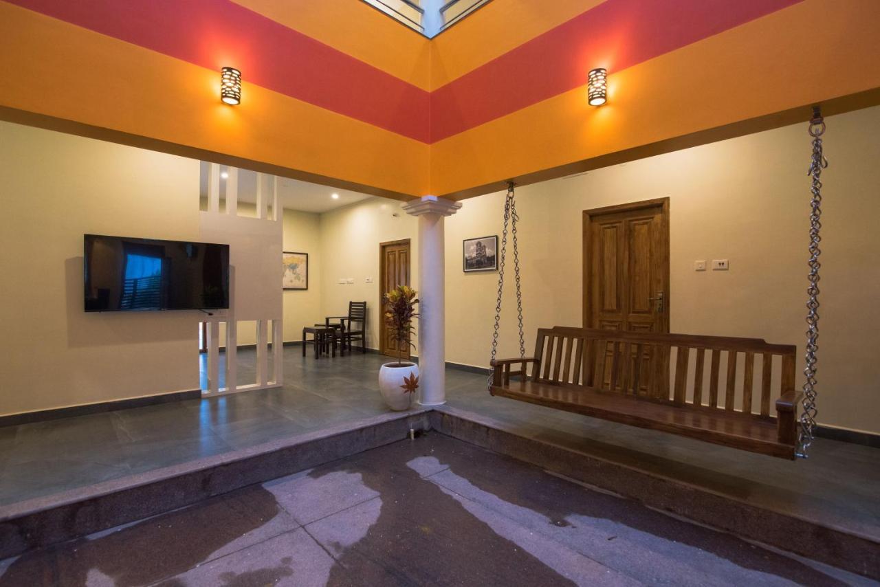 Hotel Saffron Vilva Pondicherry Esterno foto