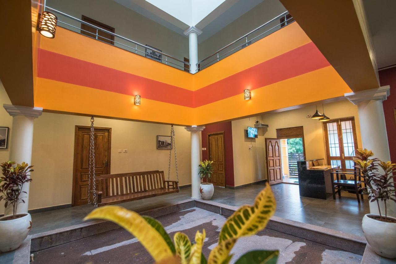 Hotel Saffron Vilva Pondicherry Esterno foto