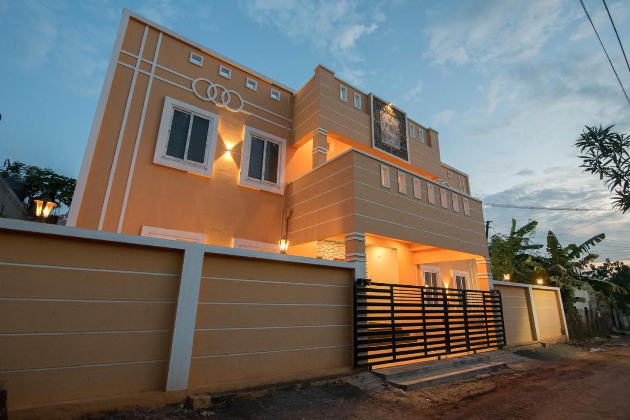 Hotel Saffron Vilva Pondicherry Esterno foto